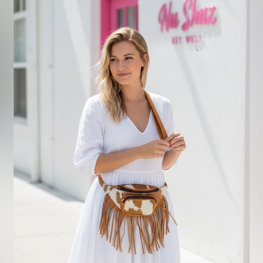 Nu Shuz Key West White Tan Fringed Cowhide Cow Print Crossbody Belt Bag - Picture 3 of 6
